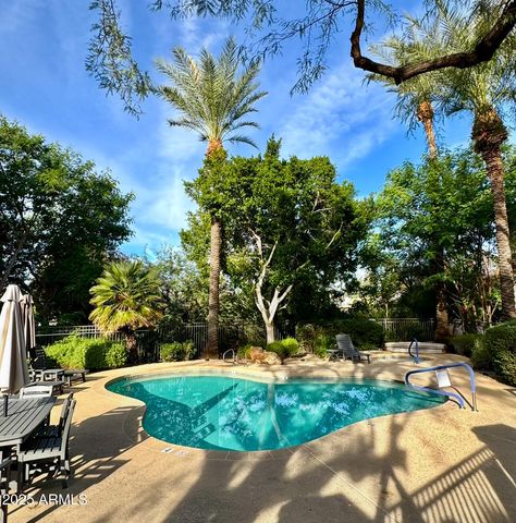7240 N DREAMY DRAW Drive 114, Phoenix, AZ 85020