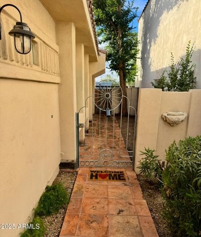 7240 N DREAMY DRAW Drive 114, Phoenix, AZ 85020