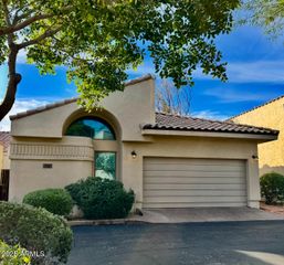 7240 N DREAMY DRAW Drive 114, Phoenix, AZ 85020