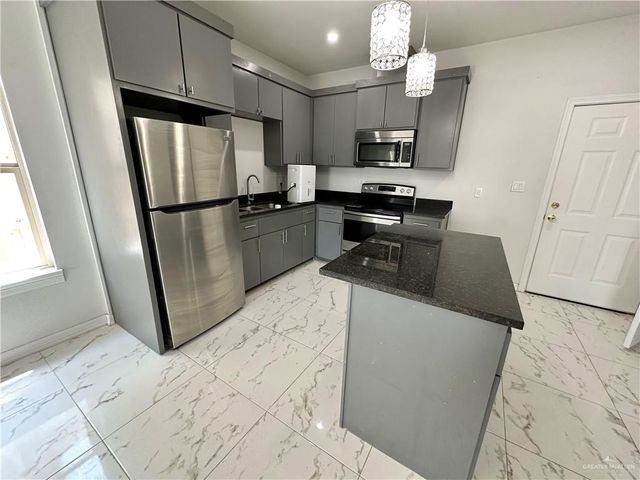 2103 Taxco Court, Edinburg, TX 78542