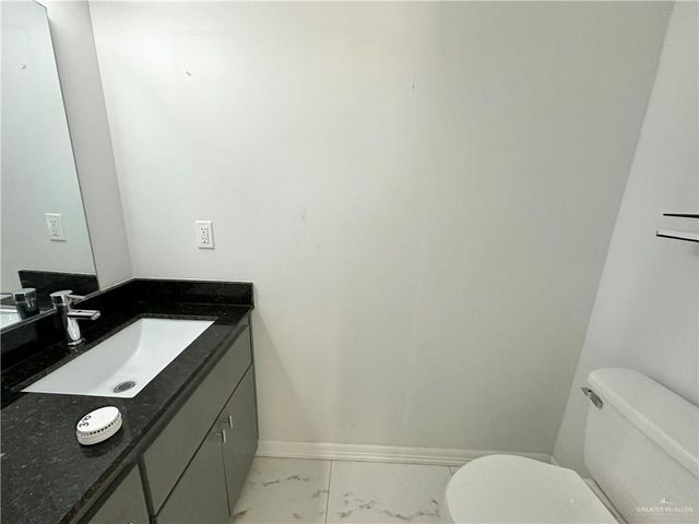 2103 Taxco Court, Edinburg, TX 78542