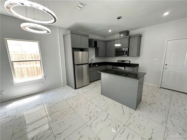 2103 Taxco Court, Edinburg, TX 78542