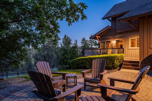 2020 E Pine Hill Ln, Spokane, WA 99224