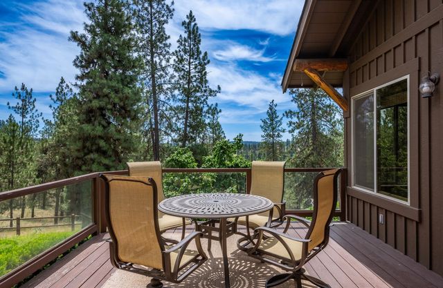 2020 E Pine Hill Ln, Spokane, WA 99224