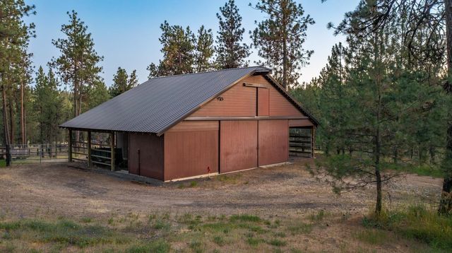 2020 E Pine Hill Ln, Spokane, WA 99224