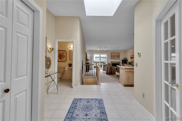 25 Woodpointe Run, Amherst, NY 14221