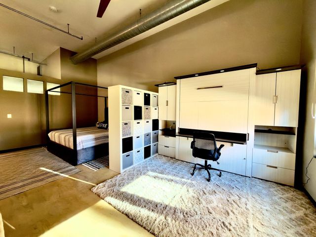 350 Saint Peter Street 413, Saint Paul, MN 55102