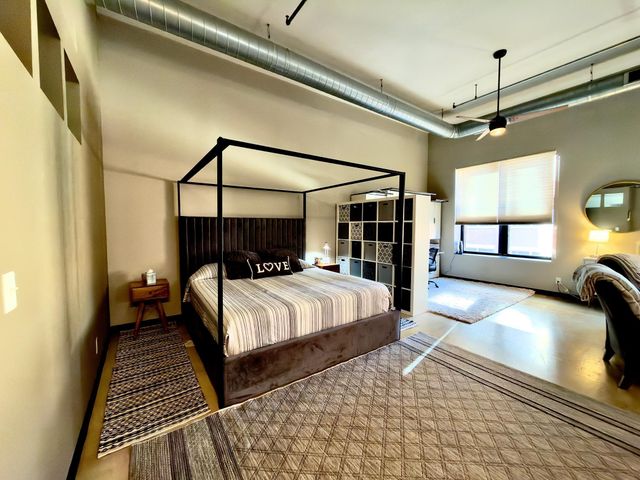 350 Saint Peter Street 413, Saint Paul, MN 55102