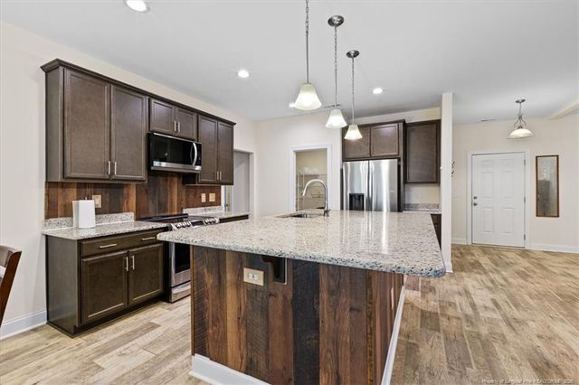 150 Horseshoe Hill Lane, Carthage, NC 28327