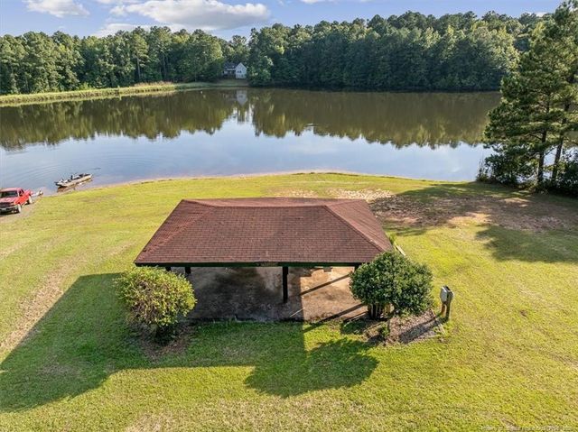 150 Horseshoe Hill Lane, Carthage, NC 28327