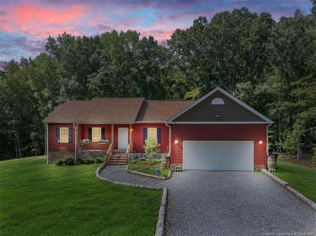 150 Horseshoe Hill Lane, Carthage, NC 28327