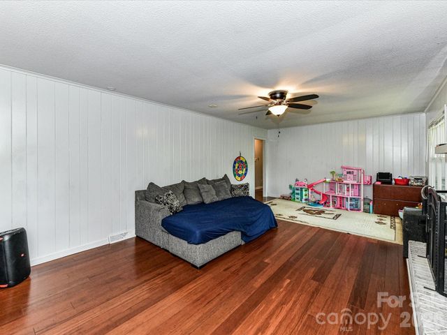 115 Charles Street, Spencer, NC 28159