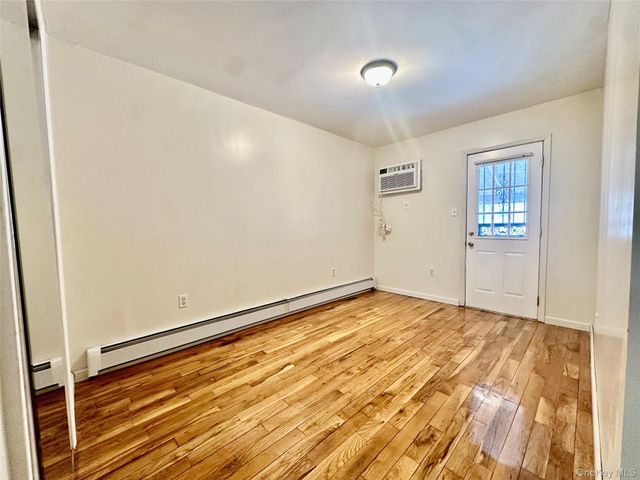 255-08 148th Avenue 1st Floor, Rosedale, NY 11422