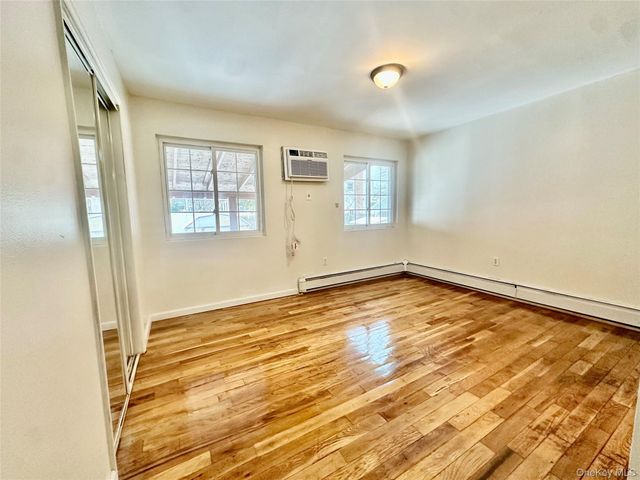 255-08 148th Avenue 1st Floor, Rosedale, NY 11422