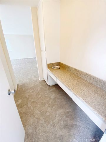 637 Manhattan Beach Boulevard, Manhattan Beach, CA 90266