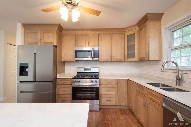 20463 S Graceland Lane, Frankfort, IL 60423