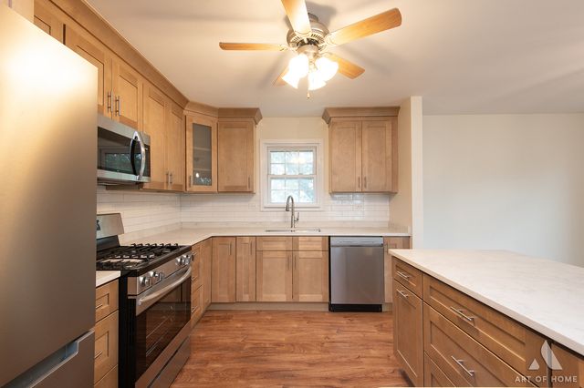 20463 S Graceland Lane, Frankfort, IL 60423