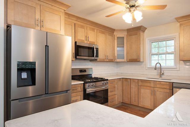 20463 S Graceland Lane, Frankfort, IL 60423