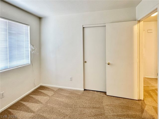 2048 Rose Coral Avenue, Las Vegas, NV 89106