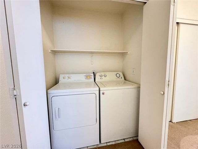 2048 Rose Coral Avenue, Las Vegas, NV 89106