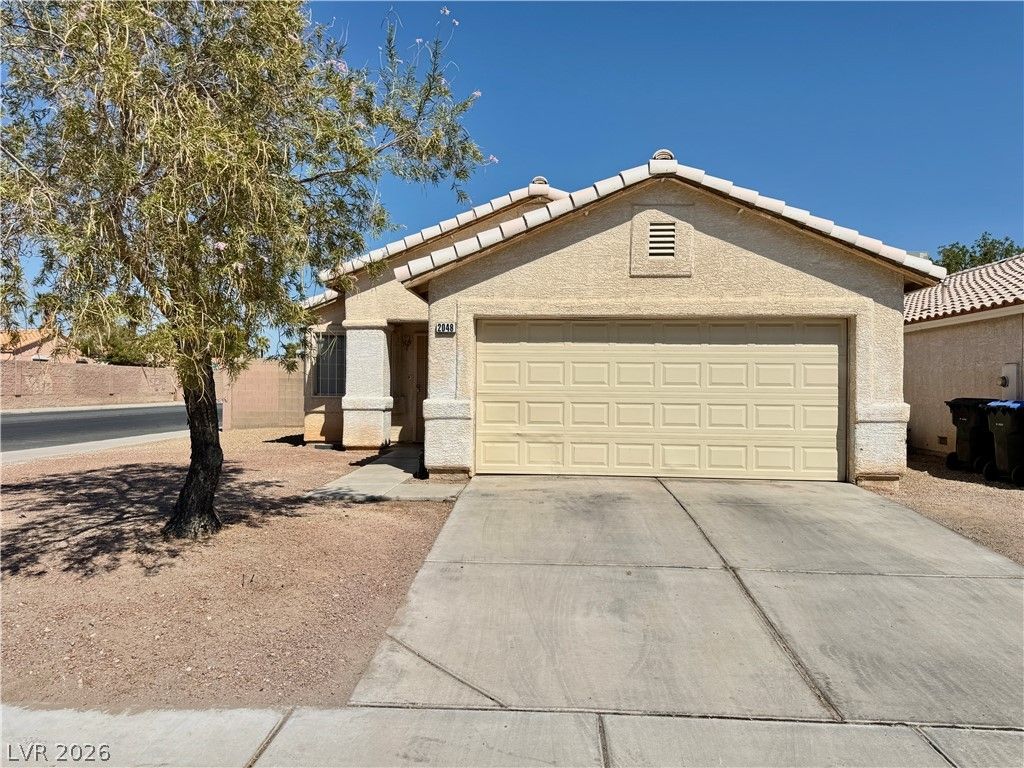 2048 Rose Coral Avenue, Las Vegas, NV 89106