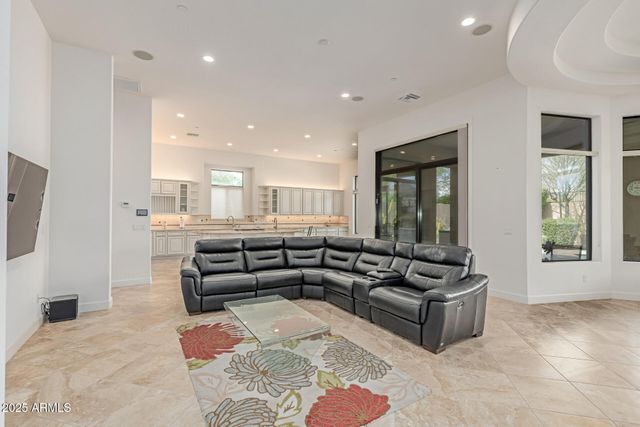 9990 E DESERT BEAUTY Drive, Scottsdale, AZ 85255