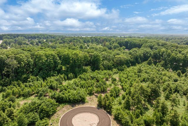 8753 Hemlock Hill Drive, Traverse City, MI 49685