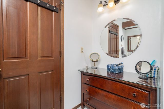 2102 Mark Street, Lacey, WA 98516