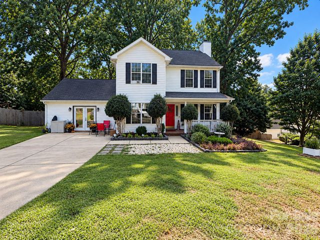 129 Shade Tree Circle, Fort Mill, SC 29715