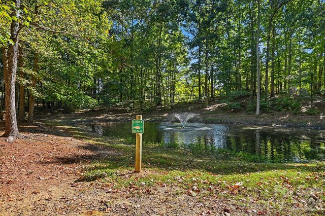 129 Shade Tree Circle, Fort Mill, SC 29715