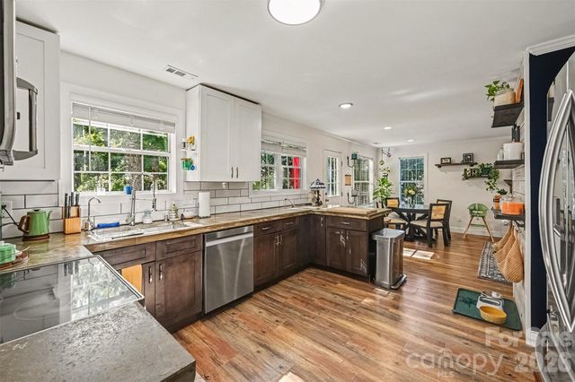 129 Shade Tree Circle, Fort Mill, SC 29715