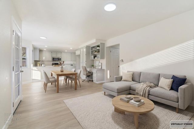 4721 Mapleplain Ave, Elk Grove, CA 95758