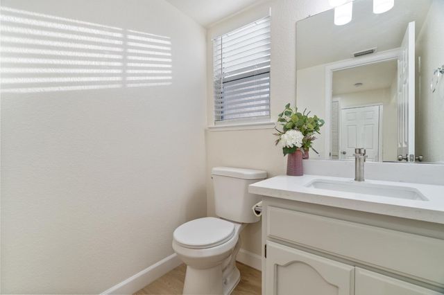 4721 Mapleplain Ave, Elk Grove, CA 95758