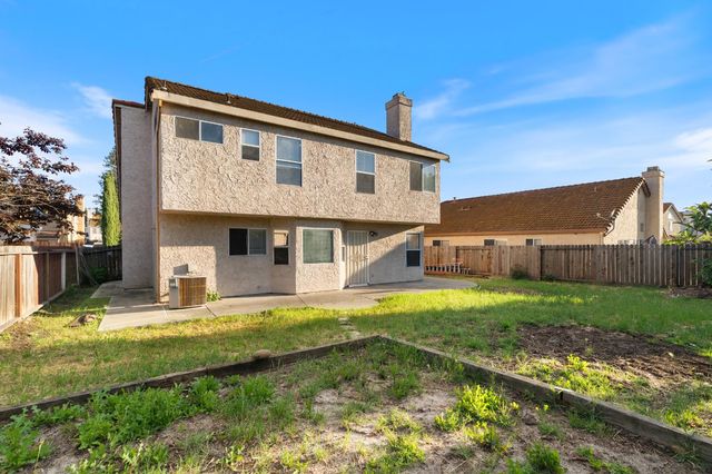 4721 Mapleplain Ave, Elk Grove, CA 95758