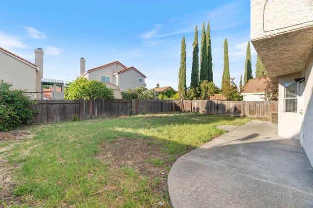 4721 Mapleplain Ave, Elk Grove, CA 95758