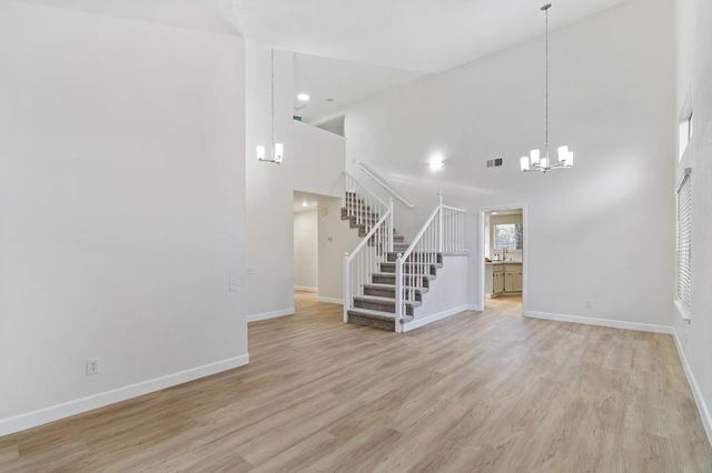 4721 Mapleplain Ave, Elk Grove, CA 95758