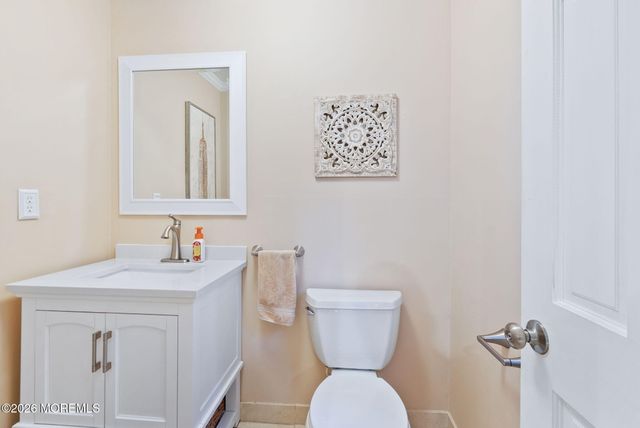21 Stoney Brook Road, Holmdel, NJ 07733