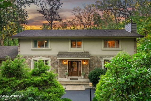 21 Stoney Brook Road, Holmdel, NJ 07733