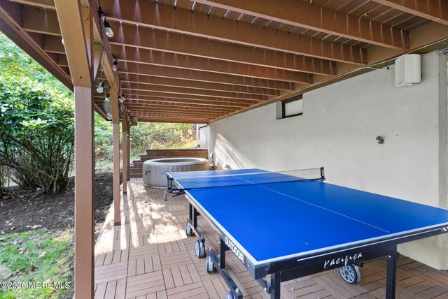 21 Stoney Brook Road, Holmdel, NJ 07733