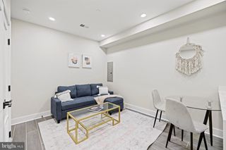 824 18TH ST NE #3, Washington, DC 20002