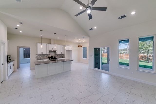 1703 14th Street, Plano, TX 75074