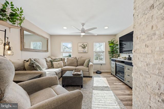 215 BOULEVARD AVE, Pitman, NJ 08071