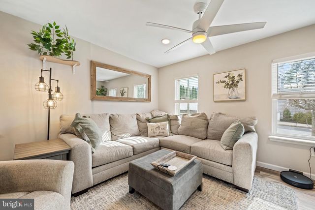 215 BOULEVARD AVE, Pitman, NJ 08071