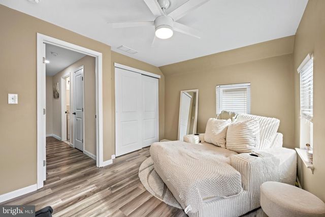 215 BOULEVARD AVE, Pitman, NJ 08071