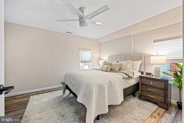 215 BOULEVARD AVE, Pitman, NJ 08071