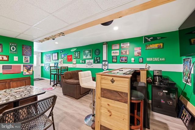 215 BOULEVARD AVE, Pitman, NJ 08071