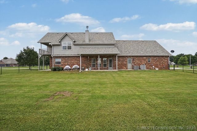 24253 E 145th Street S, Coweta, OK 74429