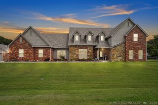 24253 E 145th Street S, Coweta, OK 74429