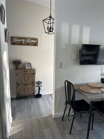 1333 SHADY PINE WAY D, Tarpon Springs, FL 34688