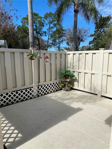 1333 SHADY PINE WAY D, Tarpon Springs, FL 34688